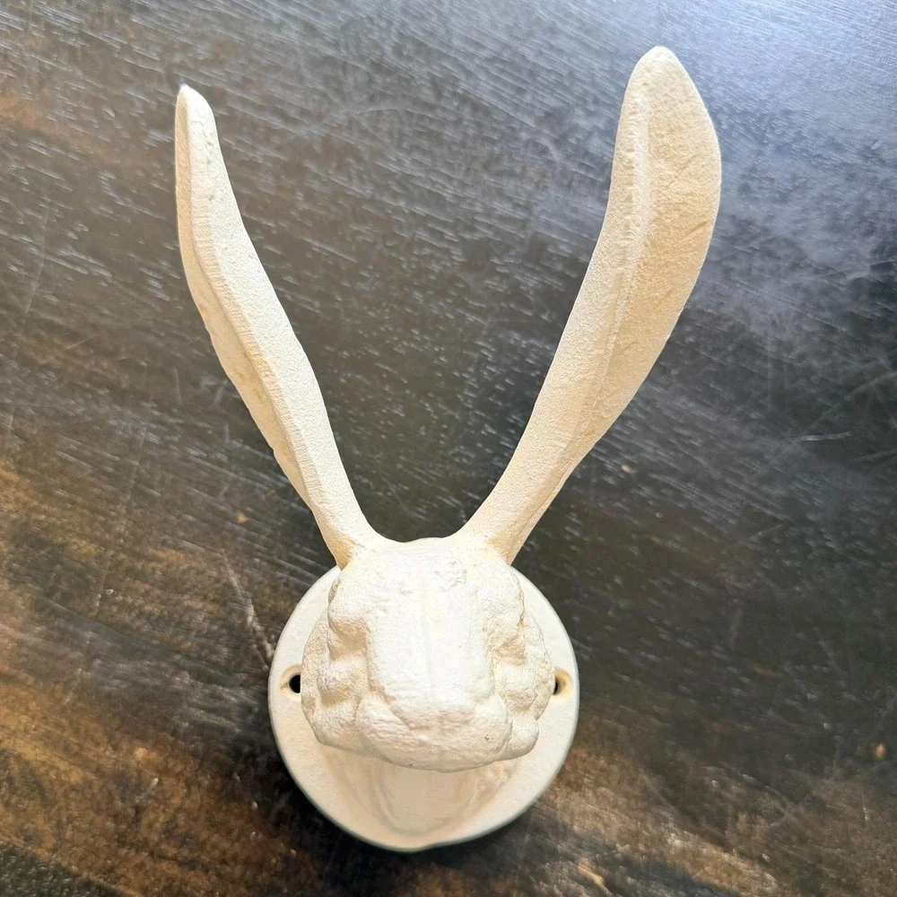 Cast Iron Rabbit Wall Hook Antique White Farmhouse Decor 7